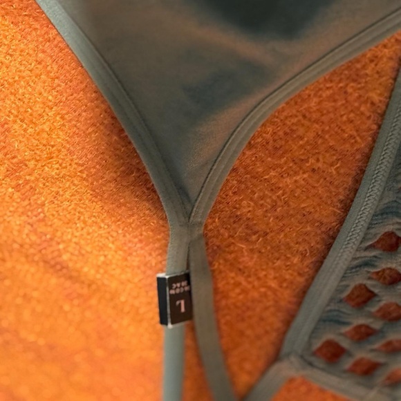 (NWT)Victoria's Secret Navy Lace and Olive Strappy Bralette Set - Picture 8 of 8